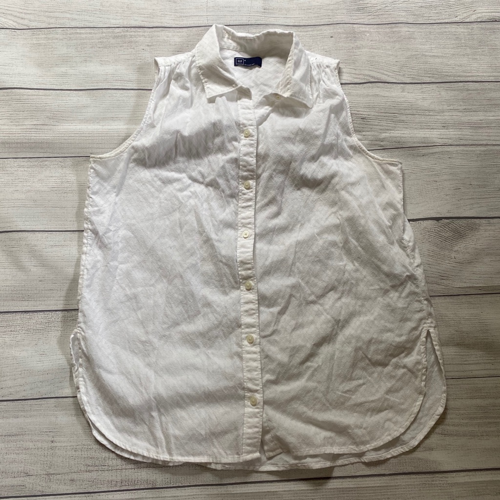Gap Button Down Tank